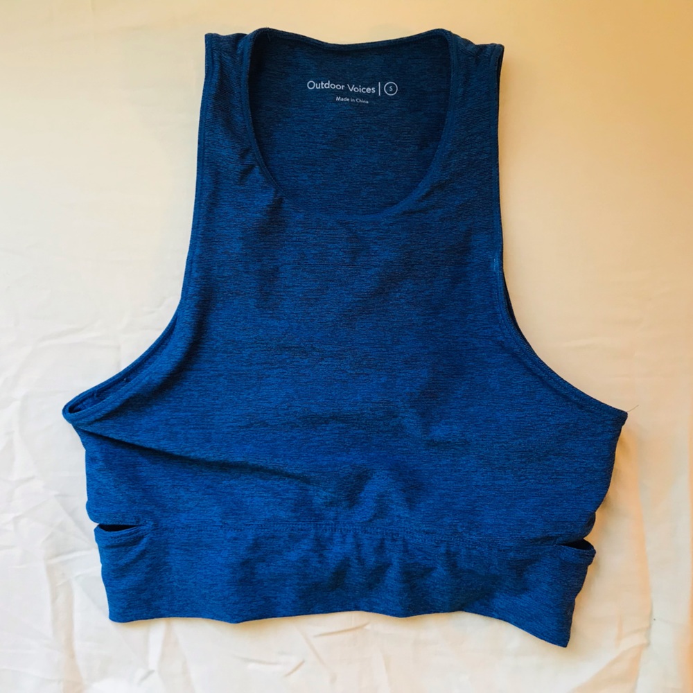Outdoor Voices crop top sports bra blue small